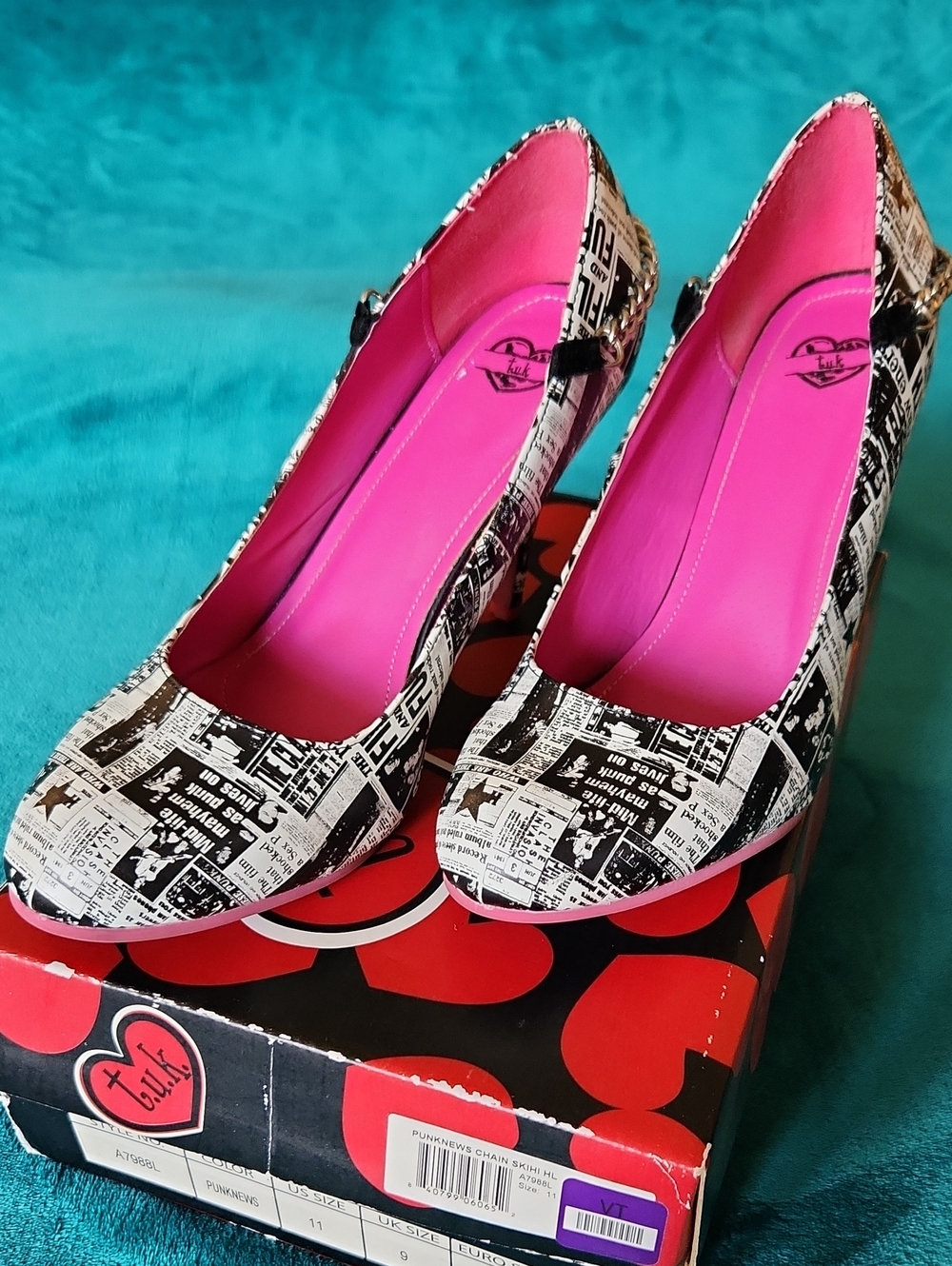 tuk Newspaper-Print Pumps -Size 11